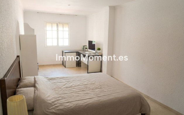 Wiederverkauf - Freistehende Villa - Marbella - Marbella Centro