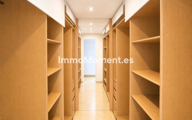 Wiederverkauf - Freistehende Villa - Marbella - Marbella Centro