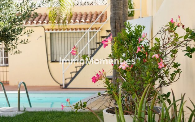 Wiederverkauf - Freistehende Villa - Marbella - Marbella Centro
