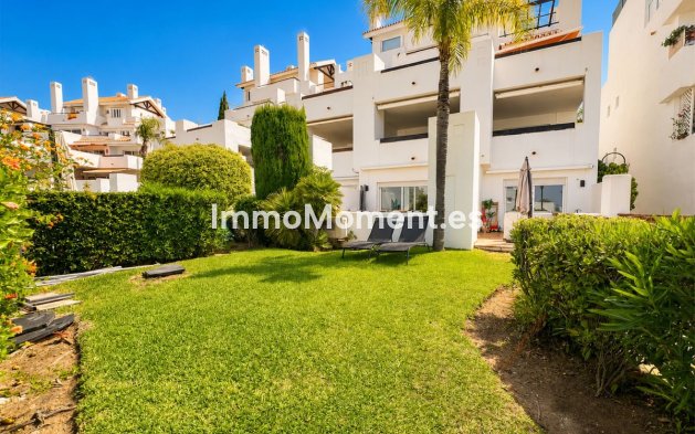 Resale - Apartment - Marbella - Los Monteros