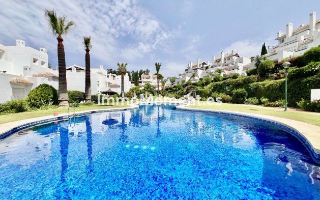 Resale - Apartment - Marbella - Los Monteros