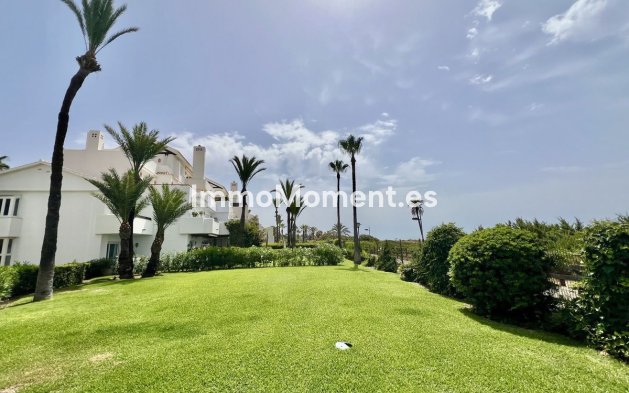 Resale - Apartment - Marbella - Los Monteros