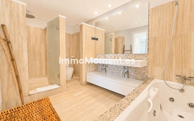 Resale - Apartment - Marbella - Los Monteros