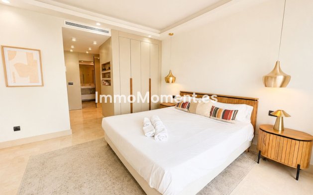 Resale - Apartment - Marbella - Los Monteros