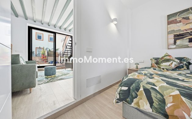 Resale - Townhouse - Estepona - Estepona Centro