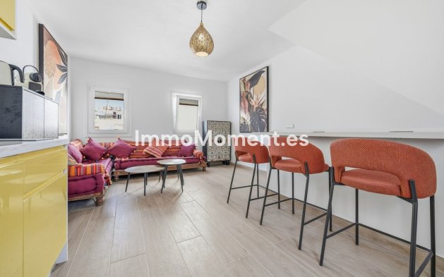 Resale - Townhouse - Estepona - Estepona Centro