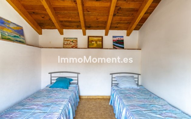 Resale - Country house - Inland  - Coín