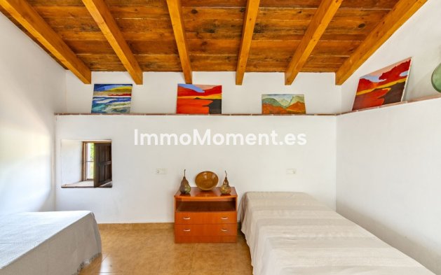 Resale - Country house - Inland  - Coín