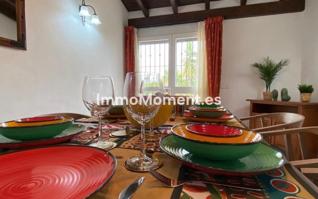 Resale - Country house - Inland  - Alhaurín el Grande Centro