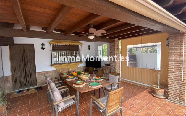 Resale - Country house - Inland  - Alhaurín el Grande Centro