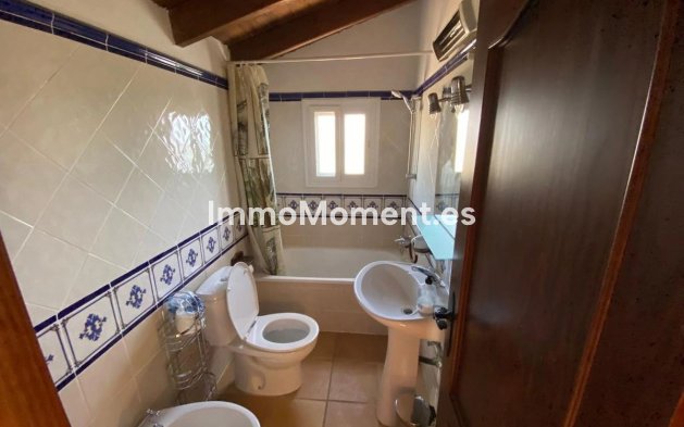 Resale - Country house - Inland  - Alhaurín el Grande Centro