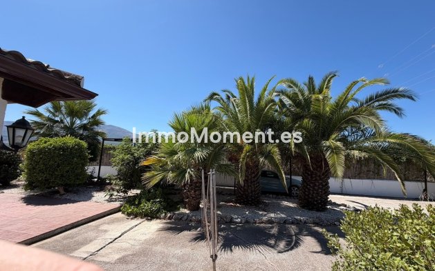 Resale - Country house - Inland  - Alhaurín el Grande Centro