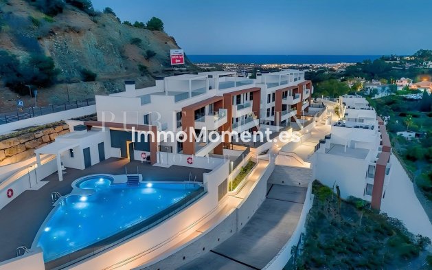 Resale - Apartment - Benahavís - La Quinta