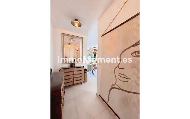 Resale - Apartment - Benahavís - La Quinta