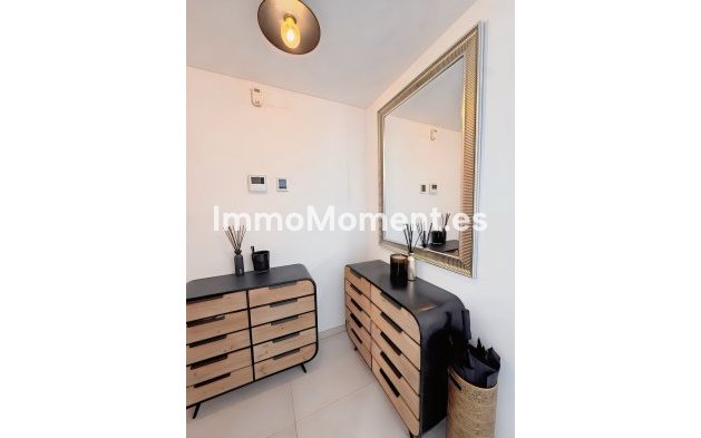 Resale - Apartment - Benahavís - La Quinta