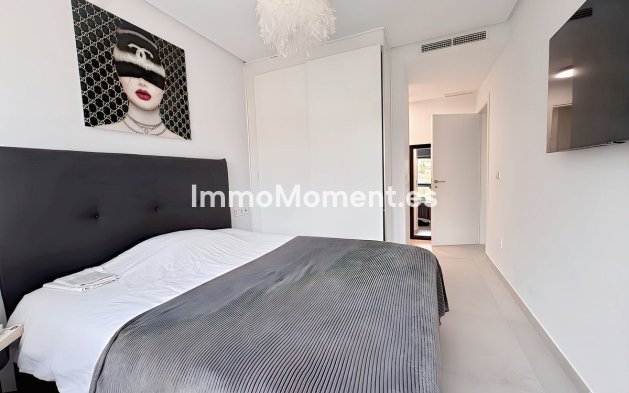 Resale - Apartment - Benahavís - La Quinta