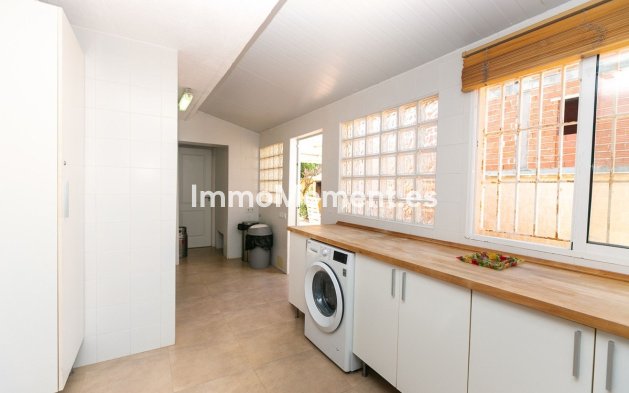 Resale - Detached villa - Orihuela - Orihuela Costa