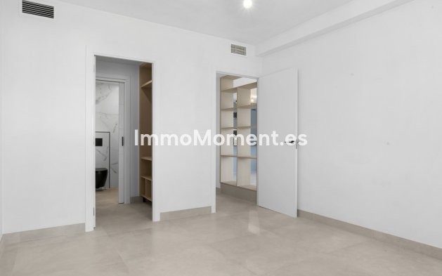 Wiederverkauf - Wohnung - Marbella - Nueva Andalucía