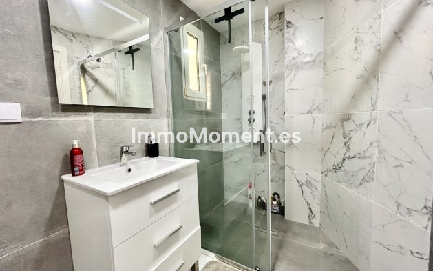 Bestaande woning - Vrijstaande villa - Orihuela - Villamartín