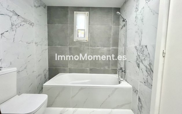 Bestaande woning - Vrijstaande villa - Orihuela - Villamartín