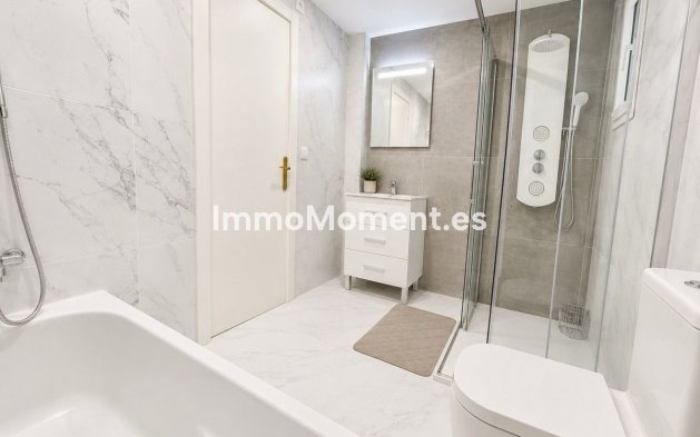 Bestaande woning - Vrijstaande villa - Orihuela - Villamartín