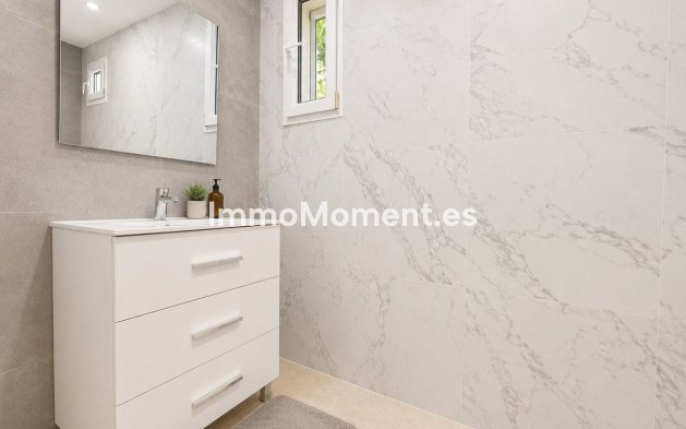 Bestaande woning - Vrijstaande villa - Orihuela - Villamartín