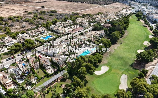 Bestaande woning - Vrijstaande villa - Orihuela - Villamartín