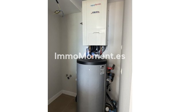 Resale - Apartment - Benalmadena - Benalmadena Pueblo