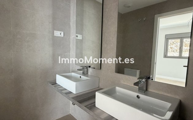 Resale - Apartment - Benalmadena - Benalmadena Pueblo