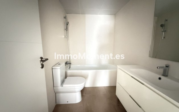 Resale - Apartment - Benalmadena - Benalmadena Pueblo