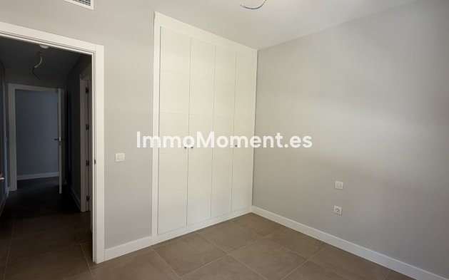 Resale - Apartment - Benalmadena - Benalmadena Pueblo