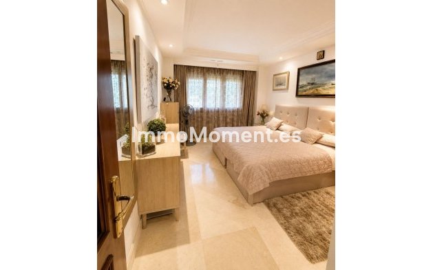Wiederverkauf - Wohnung - Estepona  - Estepona Centro