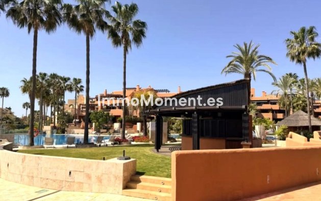 Wiederverkauf - Wohnung - Estepona  - Estepona Centro
