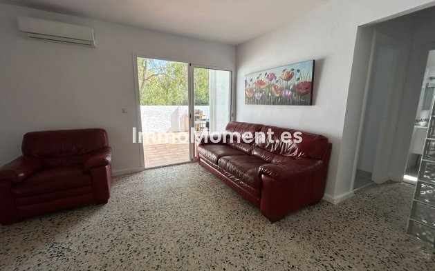 Bestaande woning - Vrijstaande villa - Estepona  - Estepona Centro