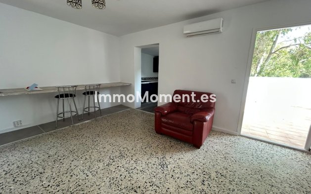 Bestaande woning - Vrijstaande villa - Estepona  - Estepona Centro