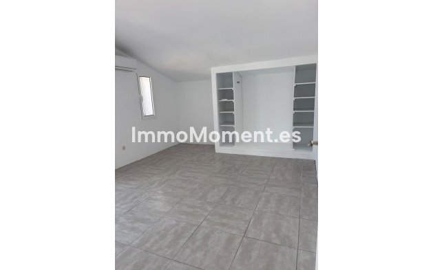 Bestaande woning - Vrijstaande villa - Estepona  - Estepona Centro