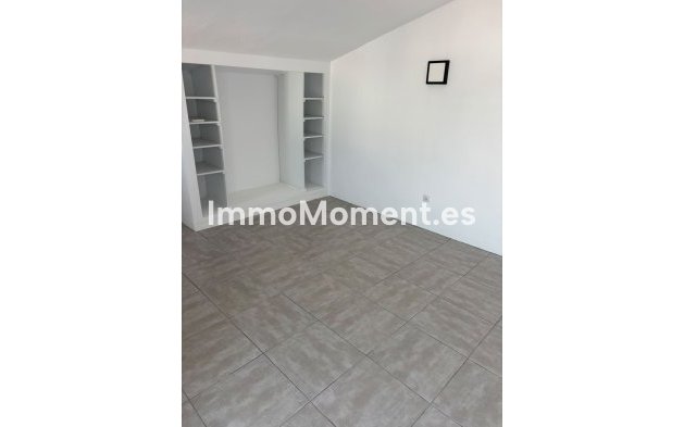 Bestaande woning - Vrijstaande villa - Estepona  - Estepona Centro