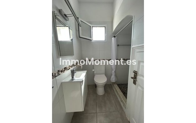 Bestaande woning - Vrijstaande villa - Estepona  - Estepona Centro