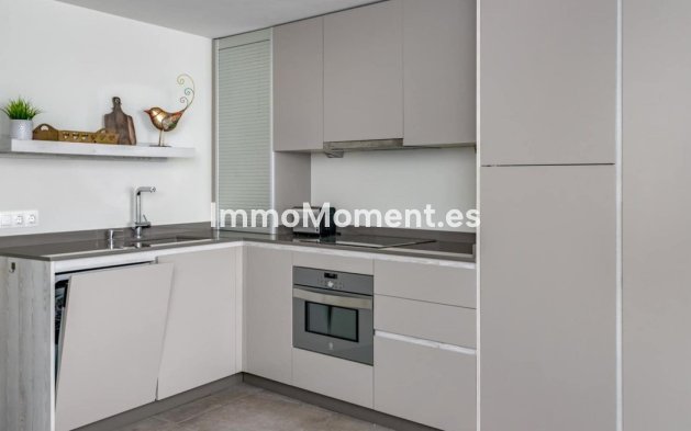 Resale - Apartment - Fuengirola - Fuengirola Centro