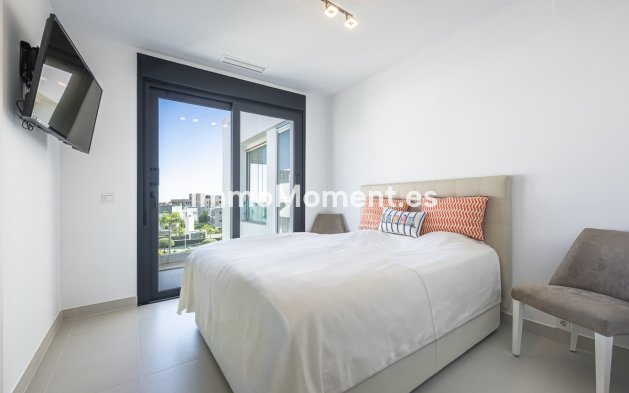 Wiederverkauf - Wohnung - Estepona  - Estepona Centro