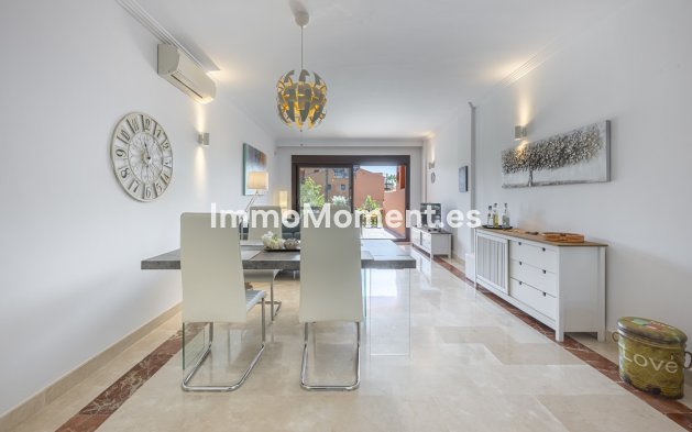 Revente - Appartement - Estepona  - Estepona Centro