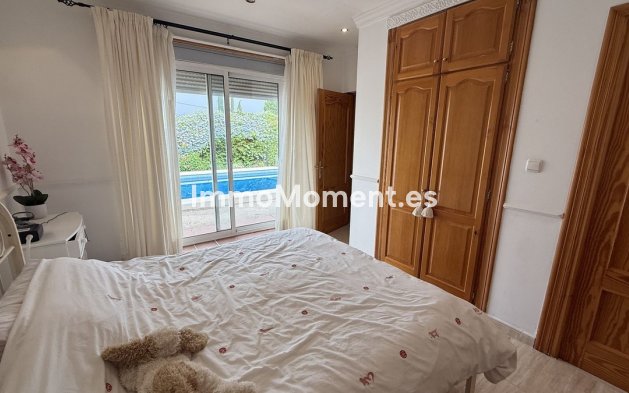 Resale - Country house - Inland  - Alhaurín el Grande Centro