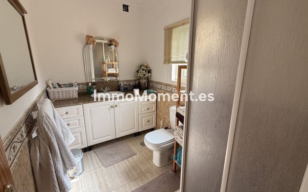 Resale - Country house - Inland  - Alhaurín el Grande Centro