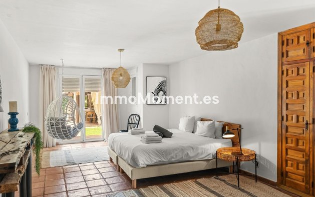 Bestaande woning - Vrijstaande villa - Marbella - El Rosario