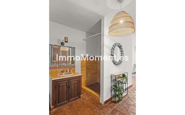 Bestaande woning - Vrijstaande villa - Marbella - El Rosario