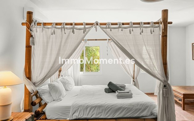 Bestaande woning - Vrijstaande villa - Marbella - El Rosario