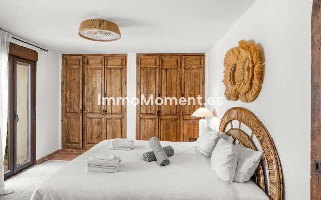 Bestaande woning - Vrijstaande villa - Marbella - El Rosario