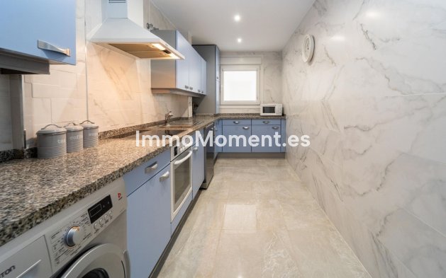Resale - Apartment - Fuengirola - Torreblanca