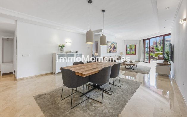 Revente - Appartement - Estepona  - Estepona Centro