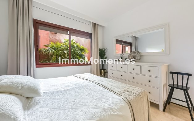 Revente - Appartement - Estepona  - Estepona Centro